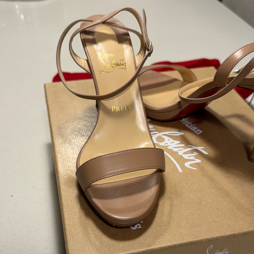 Christian Louboutin Loubie Queen Nude Heeled Sandals - Picture 2 of 10